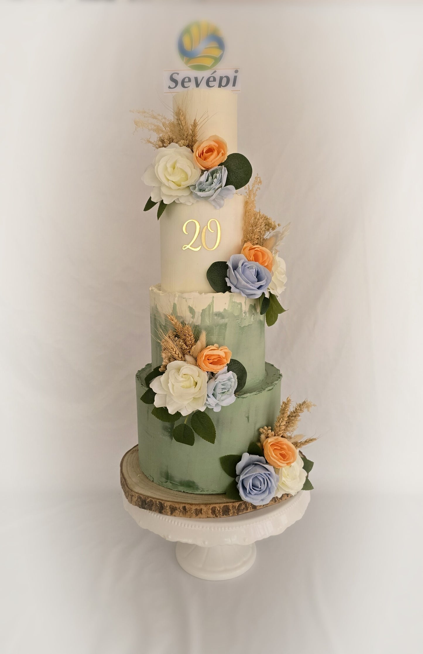 Wedding Cake Sauge Eternel